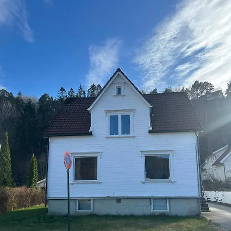 Hus Med 2 Holiday home Kristiansand